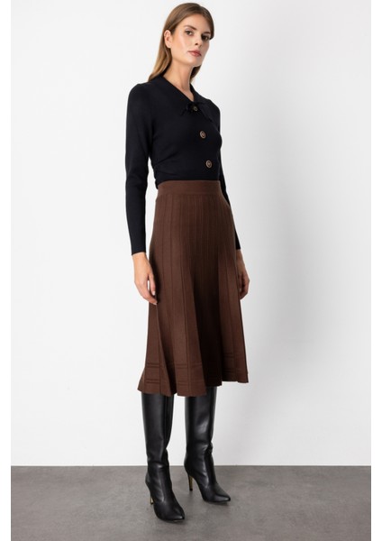 Kadın Pileli Midi Boy Triko Etek 60201 Kahverengi fiyatları