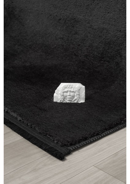 Cloudy Siyah Saçaklı Peluş Yumuşacık Yıkanabilir Kaymaz Taban Halı Salon Oturma Odası Koridor fiyatları