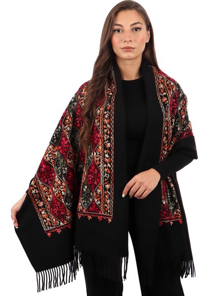 Siyah Nakışlı Kışlık Şal
