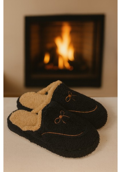 Amore Kapalı Kadın Ev Terliği Günlük Rahat Kışlık Terlik fiyatları