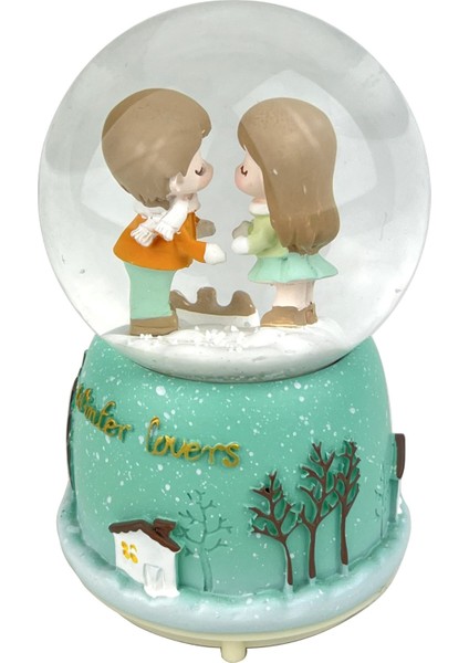 Winter Lovers - Kış Aşıkları Işıklı ve Müzikli Kar Küresi Yeşil