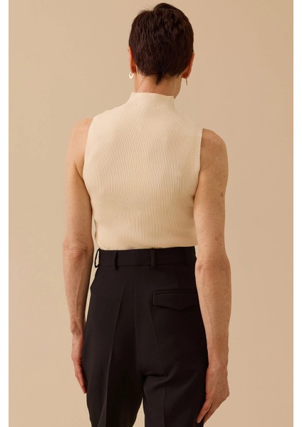 Kadın Taş Detaylı Triko Kolsuz Bluz 0027 Ekru fırsatları