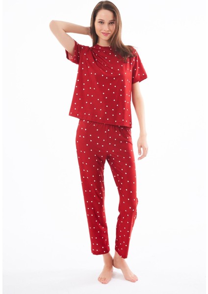 Premium Kadın Pijama Takımı Kırmızı Kalp Desenli Yumuşak Dokulu Kısa Kollu Bisiklet Yaka