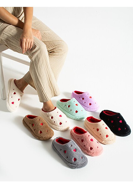 Kadın Peluş Kalpli Ev Terliği Misafir Terliği Bohça Terliği modelleri