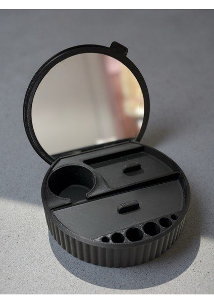 Beauty Inbox Makyaj Kutusu – Şık, Düzenli ve Estetik Tasarım