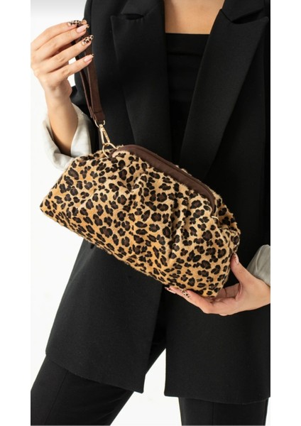 The Moiss Leopar Desenli Peluş Kadın Omuz Çantası