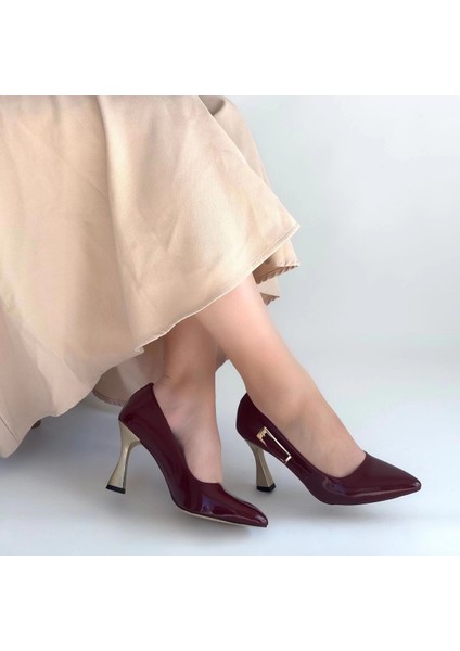 Motya Bordo Rugan Topuklu Ayakkabı modelleri