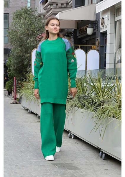 Omuz Detaylı Kol Nakışlı Ikili Alt Üst Triko Takım Yeşil modelleri