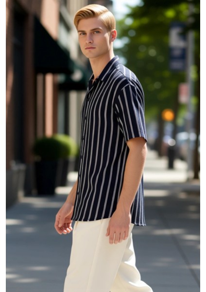 Erkek Bürümcük Çizgili Apaş Yaka Kısa Kollu Gömlek Fonksiyonel Dayanıklı Kaliteli Konforlu