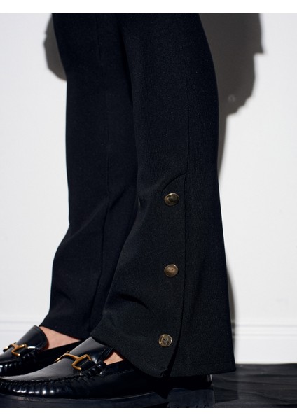 71905 Düğme Detaylı Ispanyol Paça Tayt-Siyah fırsatları