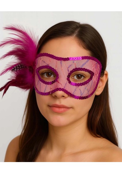 Fuşya Renk Yandan Tüylü Pul Payet Işlemeli Parti Maskesi 23X12 cm