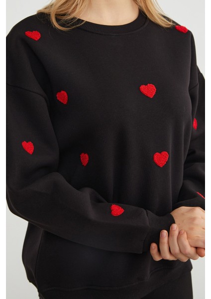 3 Iplik Kalp Nakışlı Oversize Sweatshirt