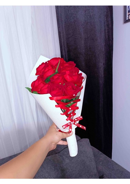 ❤️ Kırmızı Gül Buketi – Romantik ve Zarif Hediye Seçeneği fiyatları