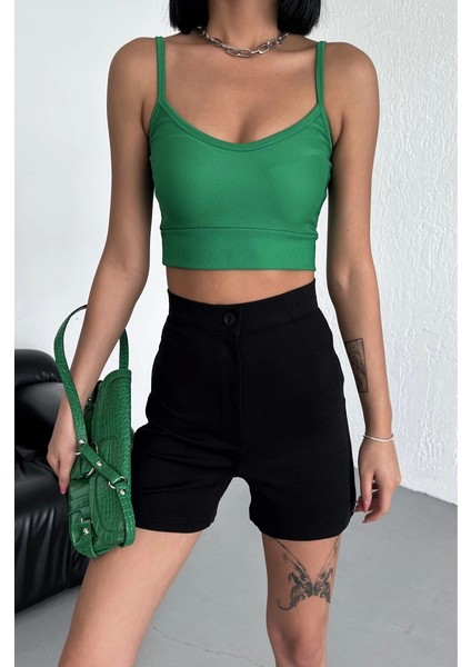 Tarz ve Rahatlığı Bir Arada Sunan Yüksek Bel Esnek Likralı Krep Şort Siyah ( Lisinya ) indirimleri