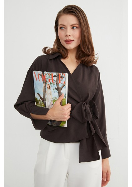 Basic Kruvaze Bağlamalı Gömlek fiyatları