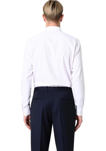 Erkek Dokulu Slim Fit Gömlek Çağdaş Tasarımı ve Konforlu Yapısıyla Öne Çıkan Bir Parça Şık modelleri