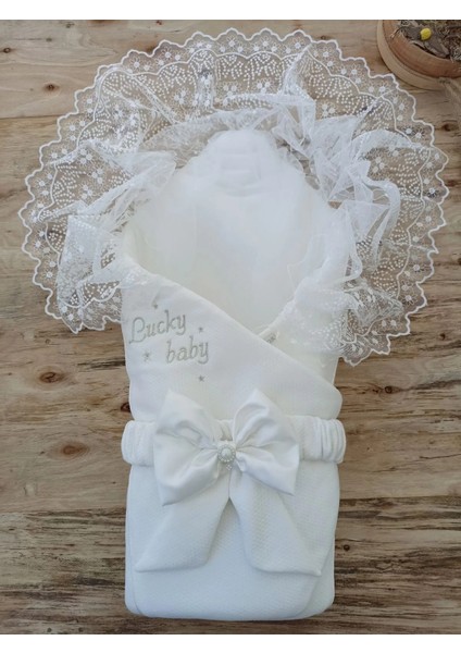 Yenidoğan Sahra Lucky Turk Nakışlı Kundak Bebek Battaniyesi Ekru