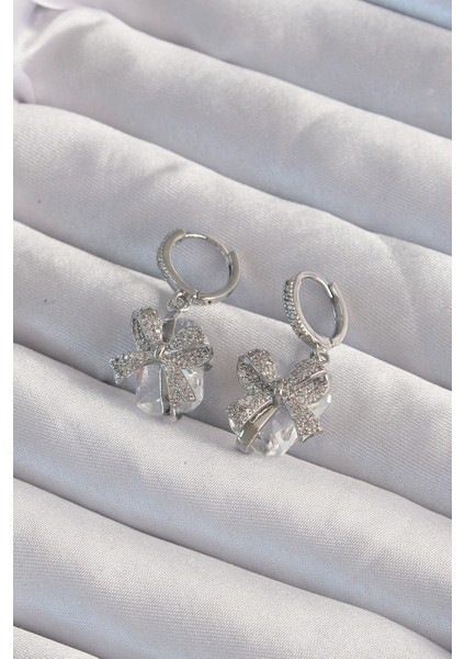 Pirinç Gümüş Renk Iri Zirkon Taşlı Fiyonk Model Halka Küpe - Lisinya