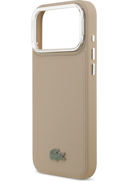 iPhone 17 Pro Max Kılıf Lacoste Lisanslı M-Safeli Pu Pike Desenli Standlı Metal Logolu Kapak Bej