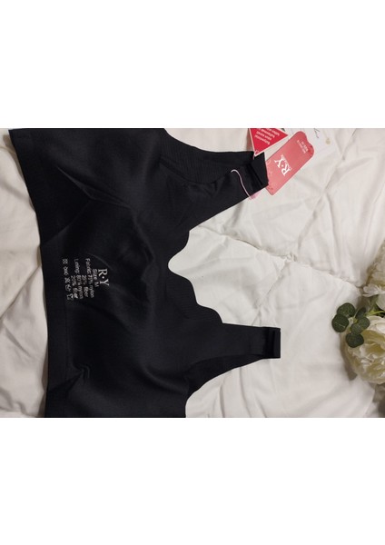 Siyah Ry Lazer Kesim Tek Parça Dikişsiz Sütyen – Iz Yapmaz Rahat Kumaşlı Bralet modelleri