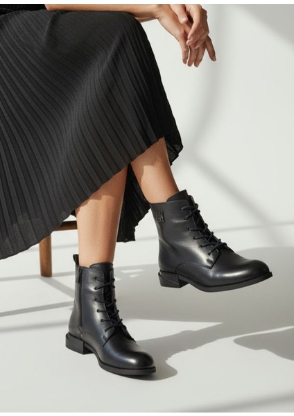 B260644 Hakiki Deri Siyah Kadın Bot