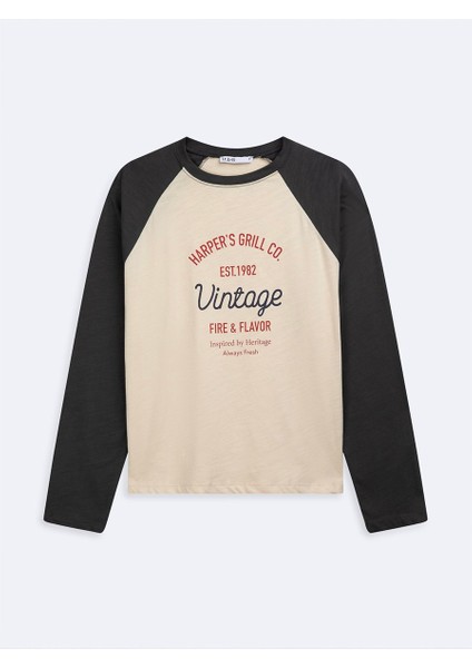 Uzun Kollu Slogan Baskılı Crop Krem Sweatshırt