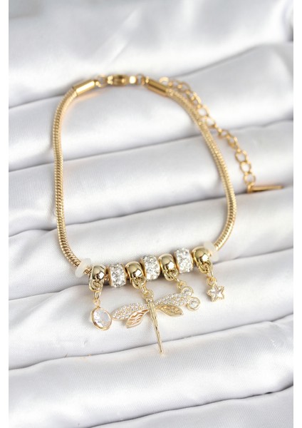 Pirinç Gold Renk Yusufçuk Charmlı Kadın Bileklik - Lisinya