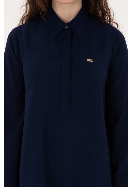 Kadın Lacivert Gömlek Desenli 50316411-VR033