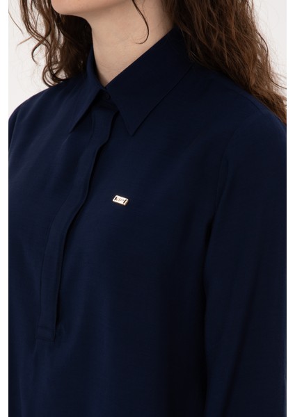 Kadın Lacivert Gömlek Desenli 50316411-VR033