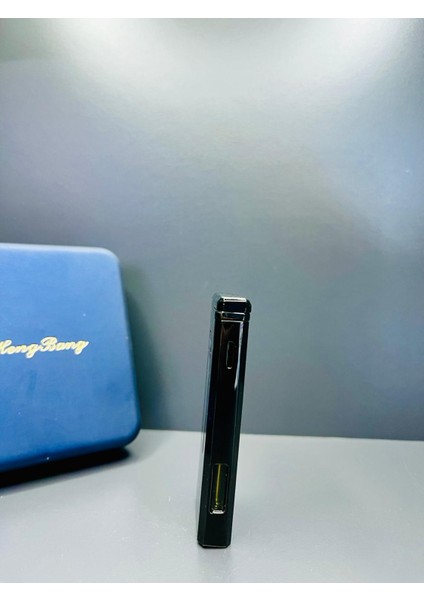 Pilli Ateşleme Kırmızı Alevli Gazlı Rüzgara Dayanıklı Lüks Çakmak fırsatları