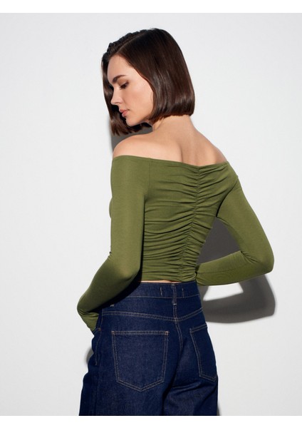 32089 Omuzları Açık Büzgülü Top-Açık Haki modelleri