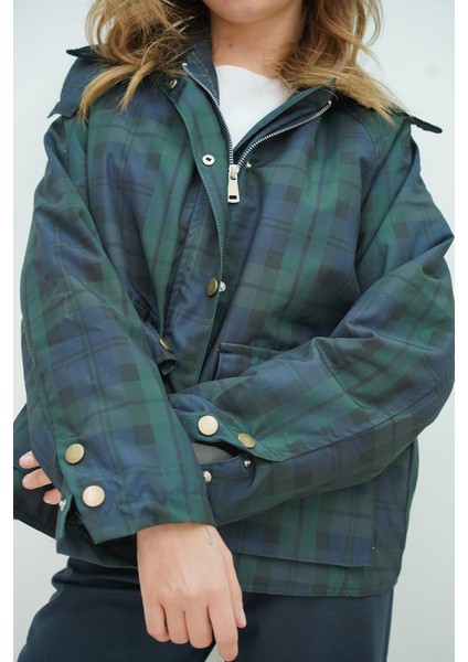 Ekose Kadife Yaka Ceket fırsatları