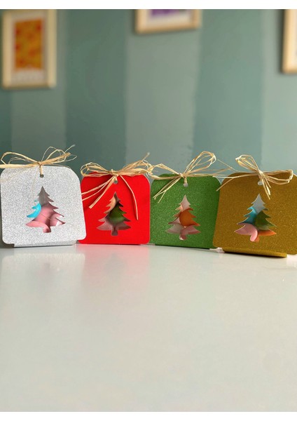 Yılbaşı Çikolatası Yılbaşı Hediyesi Draje Çikolata Simli Kutu 4 Adet