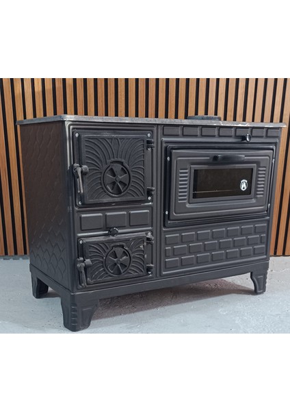 Mat Siyah 40'lık Döküm Tuğlalı Kuzineli Emaye Soba