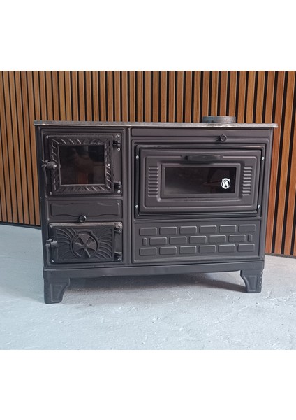 Mat Siyah 40'lık Döküm Tuğlalı Kuzineli Emaye Soba (Camlı) fiyatları