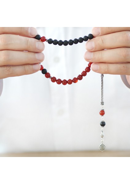 925 Ayar Gümüş Püsküllü Küre Kesim Kırmızı Siyah Ayyıldız Oniks Akik Doğaltaş Taraftar Tesbih modelleri