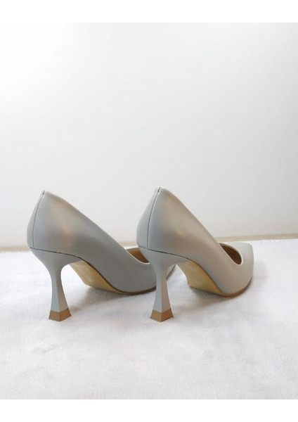 Kadın Stiletto Ayakkabı Taş Rengi 8.5 cm Topuk Boyu indirimleri