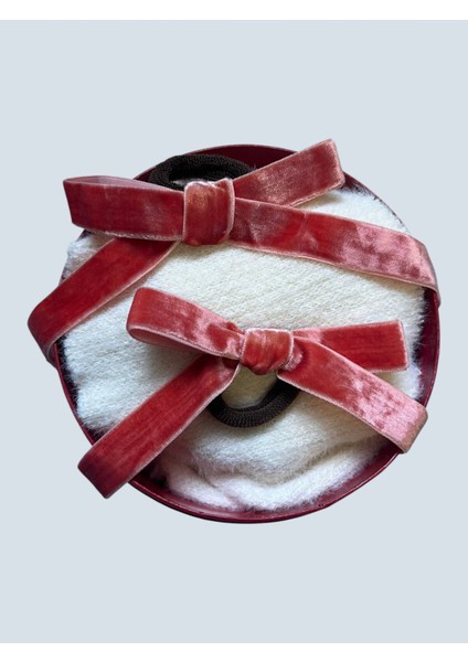 Kadife Kurdele Detaylı Lastikli Saç Tokası – 2’li Set (Kırmızı) modelleri