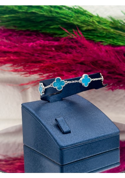 925 Ayar Gümüş 5’li Firuze Taşlı Yonca Desenli Popüler Kadın Bileklik
