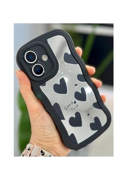 Aksesuar 16 ile Uyumlu Siyah Kalp Tasarımlı Aynalı Silikon Kılıf fiyatları