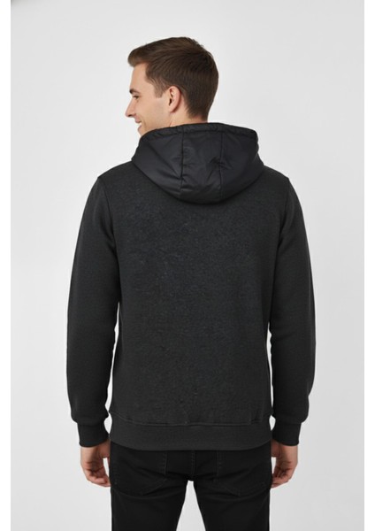 Erkek Kapitone Modelli 3 Iplik Kapüşonlu Sweatshirt BGL-ST04865 fiyatları