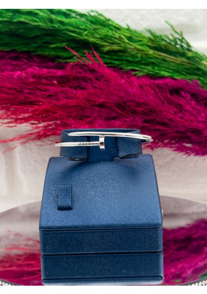 925 Ayar Gümüş Italyan Çivi Desenli Popüler Kadın Bilezik