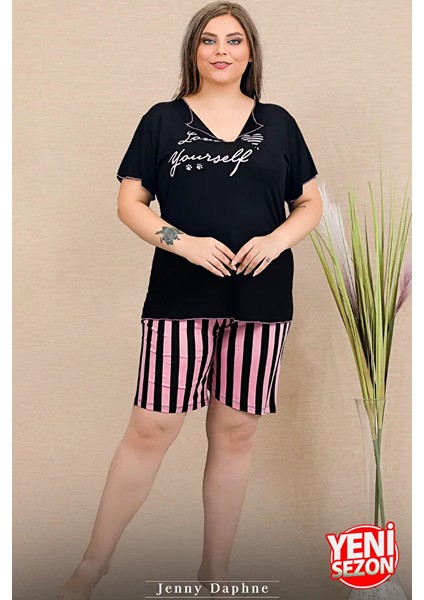 Lady Büyük Beden Çizgili Şortlu Pijama Takımı