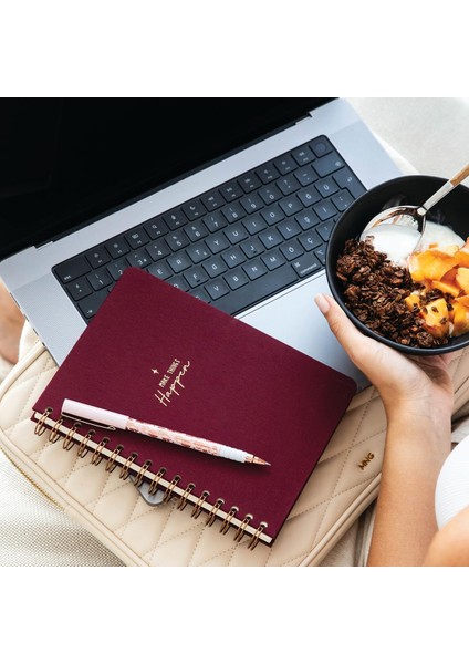 A5 Spiralli Sert Kapak Çizgili Tarihsiz Not Defteri Bordo