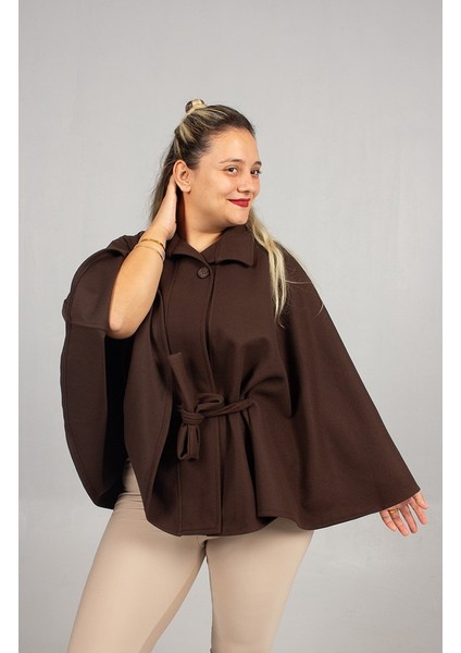 Asil ve Doğal: Kahverengi Büyük Beden Kaşe Pelerin Panço