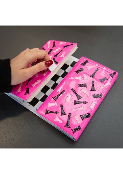 Renkli Kişiye Özel Satranç Takımı modelleri