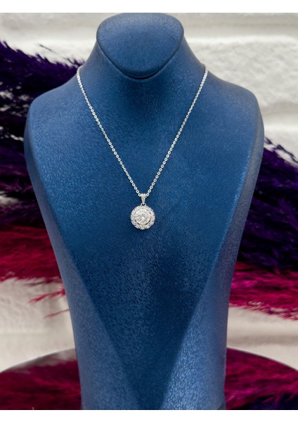 925 Ayar Gümüş Mosanite Taşlı Özel Tasarım Zarif Kadın Kolye fiyatları