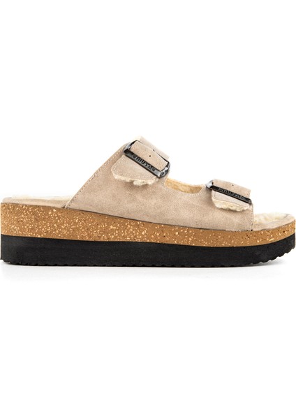 Bellatrix – Kışa Hazır Krem Tokalı Ortopedik Tüylü Terlik