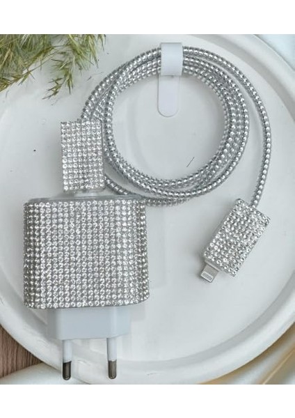 Başlığı ve Kablo Taşlı Desenli Kılıf 4&apos;lü Set Type-C Şarj Cihazı Uyumlu Şarj Cihazı Kılıfı Şarj Cihazının Tamamını Korur