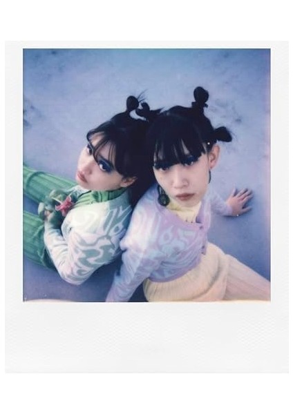 Now+ Generation 3 Anlık Fotoğraf Makinesi, Beyaz modelleri